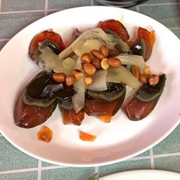 ไข่เยี่ยวม้าทรงเครื่อง