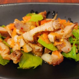 ยำหมูย่าง