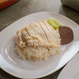 ข้าวมันไก่ต้ม ธรรมดา