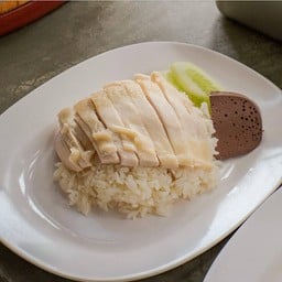 ข้าวมันไก่ต้ม พิเศษ