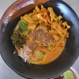 ข้าวซอยเนื้อ