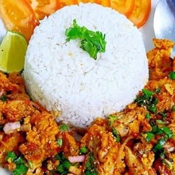 หมี่ไก่ฉีก กุ้ยช่ายขนมจีบ ปอเปี๊ยะทอด