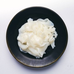 TSH16 เส้นใหญ่ FLAT RICE NOODLES