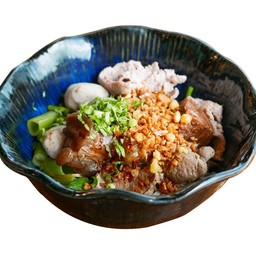 TSD14 แซ่บแห้งเนื้อตุ๋น เครื่องใน (เนื้อตุ๋น, เอ็นตุ๋น, ลูกชิ้น, เนื้อสด, ตับ, ผ้าขี้ริ้ว) BRAISED SHANK, TENDON, BEEF BALL, SLICED BEEF, LIVER AND TRIPE