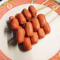ฮอทด็อกแดงปิ้ง 20 ลูก