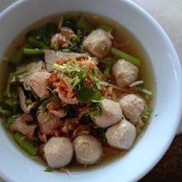 เกาเหลาเนื้อน้ำใส