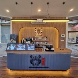 Tora Cha - โทระฉะ UD Town