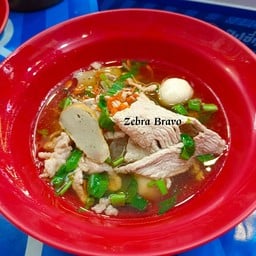 เปี๊ยก ก๋วยเตี๋ยวเรืออยุธยา สาขา1