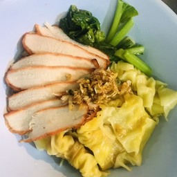 ชาย4บะหมี่เกี๊ยว(เฮียโบ๊ท) โลตัสสำเร็จพัฒนา