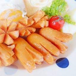 ไส้กรอกทอด (10ชิ้น)