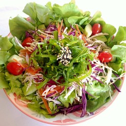 สลัดผักยำสาหร่าย