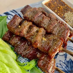 G6 เนื้อโคขุนไทยเฟรนช์ย่างเนื้อล้วน 8ไม้