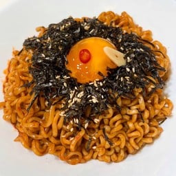 รามยอนเผ็ดเกาหลี สาหร่าย ไข่ดองซีอิ๊ว