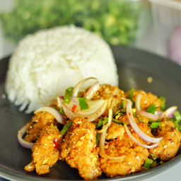 ข้าวยำไก่แซ่บ