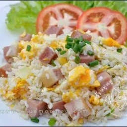 ข้าวผัดสโม๊คเบค่อน