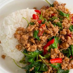 สมเหน่งผัดกระเพรา