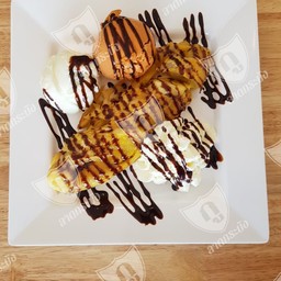 โรตีไอศกรีมบานาน่าสปริท