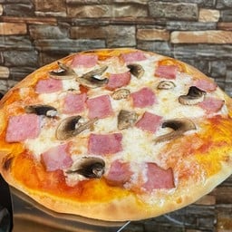 Ham and mashroom Pizza (แฮมเห็ด)