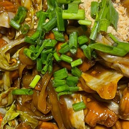 ผัดไทยไต่ถัง ข้าวผัดกะเพรา อาหารตามสั่ง เครื่องดื่ม ตาก