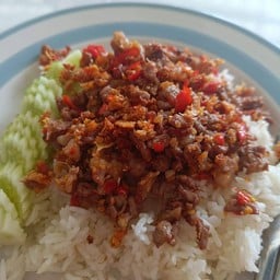 ตามสั่งน้าสาว (ตรงข้ามซอย 9 )