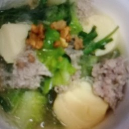 แกงจืดเต้าหู้หมูสับวุ้นเส้น
