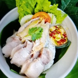 ข้าวหมู-ไก่ (ต้ม)