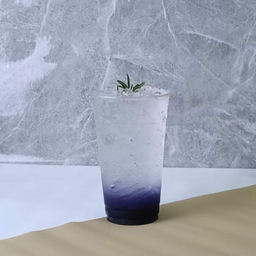 บูลเบอร์รี่โซดา