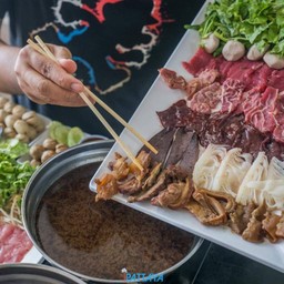หม้อไฟ หมู ชุดเล็ก