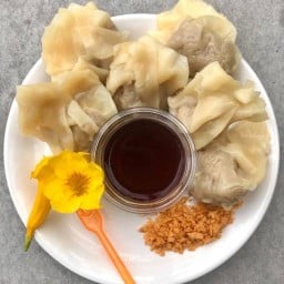 หลงเปาติ่มซำ ประชาชื่น