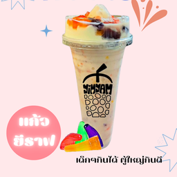 ยีราฟ นมหมี-ปีโป้ปั่น-(เมนูนี้นมหมีล้วนๆไม่มีน้ำเชื่อมจ๊า)