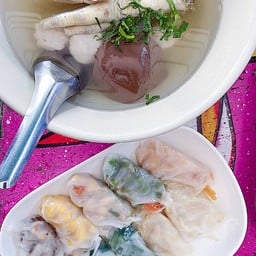 ก๋วยเตี๋ยวปากหม้อ เจ๊ติ๋ม