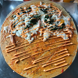 พิซซ่าซอส/มอซซาเรลลาชีส/ไส้กรอก/ผักโขม