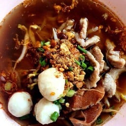 ก๋วยเตี๋ยวหมูต้มยำ