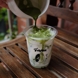Iced Matcha Latte