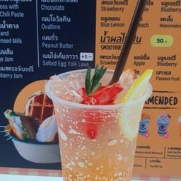 พีชอิตาเลี่ยนโซดา