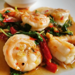 กุ้งผัดกะเพรา