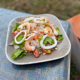 ยำวุ้นเส้นทะเล