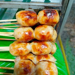 ไส้กรอกหมูล้วน ไม่เปรี้ยว