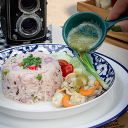 ข้าวขยำหอยเชลล์