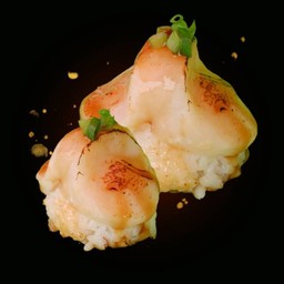 หอยเชลล์เบิร์นซอสเทอริยากิ