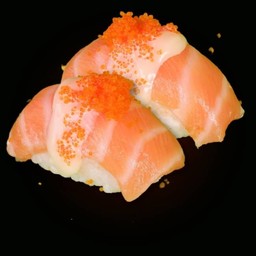 แซลม่อนสลัด