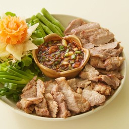 คอหมูย่าง