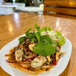 ยำหอยนางรม