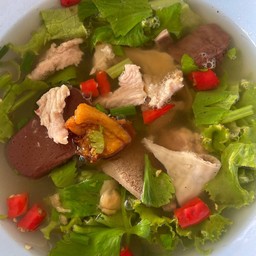 เกาเหลาต้มยำรวม