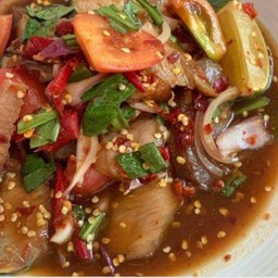 ส้มตำปูปลาร้าคอหมูย่าง