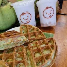 เซตC เซตบ้าบิ่นมะพร้าวเผา4 ชิ้น+สมูทตี้2 แก้ว