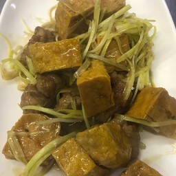 เต้าหู้ผัดกุ่ยฉ่ายขาว