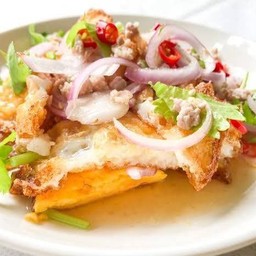 ยําไข่ดาว