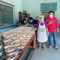 ก๋วยเตี๋ยวสูตรโบราณ By คุณยายต่อม No.8 @วัดศรีสาคร