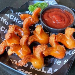 ไส้กรอกหมูรมควันทอด (Smoked Pork Sausage)